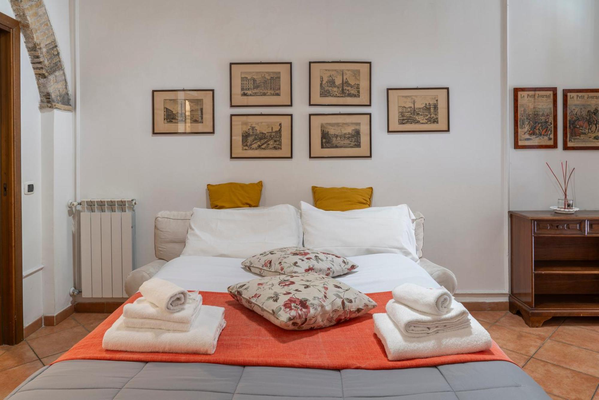 Casa De' Medici In Via Giulia — Photos 1